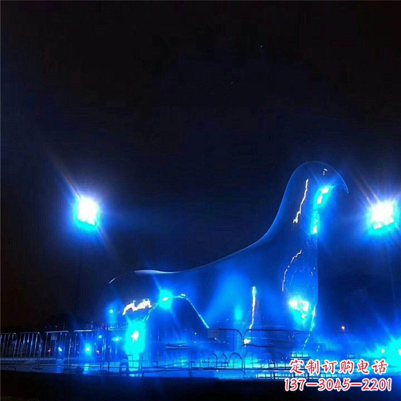 太原抽象和平不锈钢鸽子雕塑夜景灯光效果