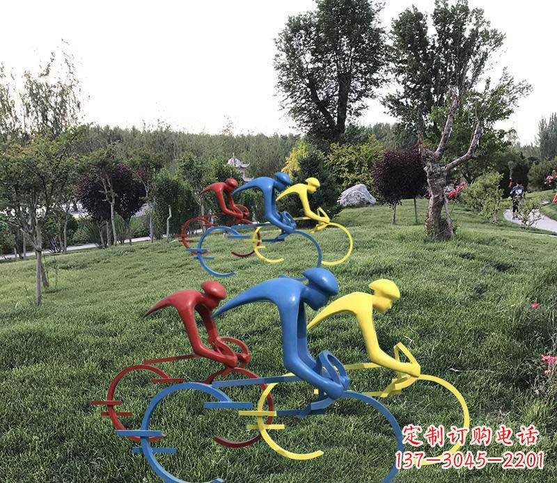 太原抽象的自行车雕塑——构筑美丽的公园景观