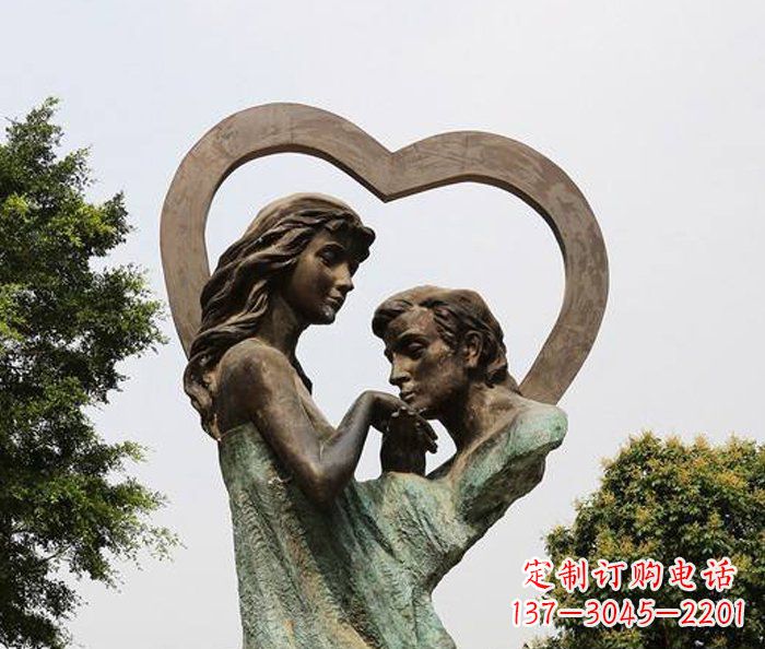 太原抽象情侣心形铜雕