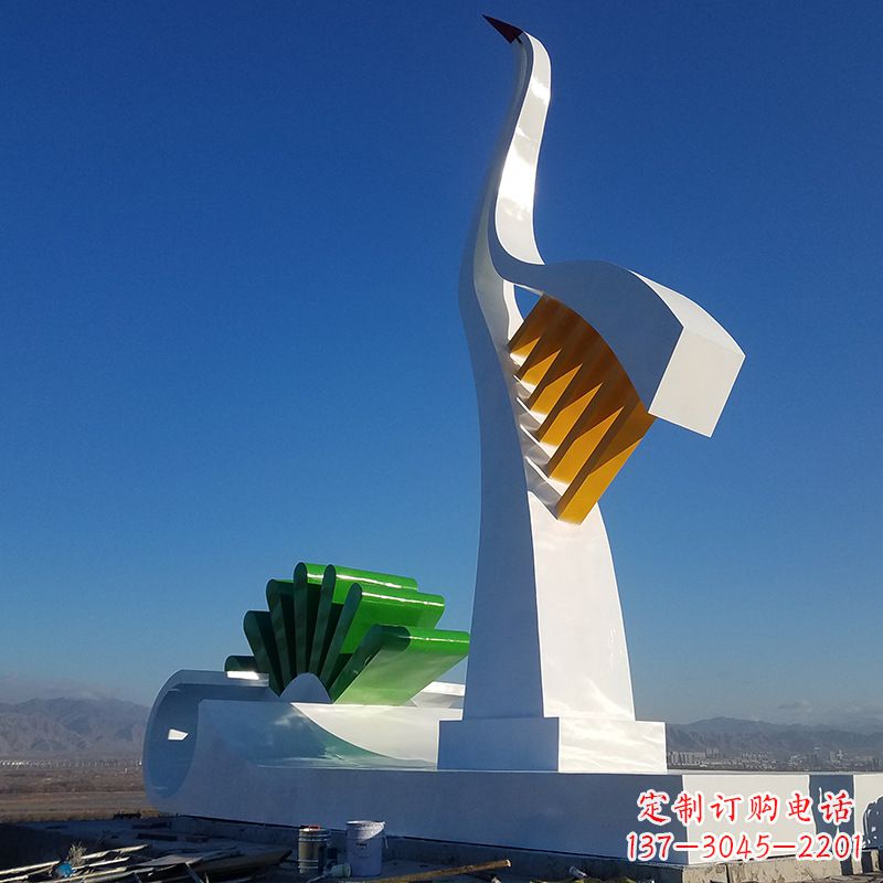 太原抽象仙鹤雕塑