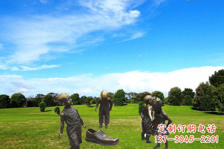 太原穿大鞋的儿童铜雕 (2)