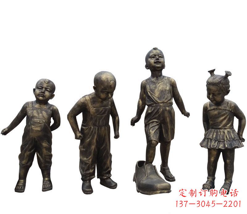太原穿大鞋的儿童铜雕