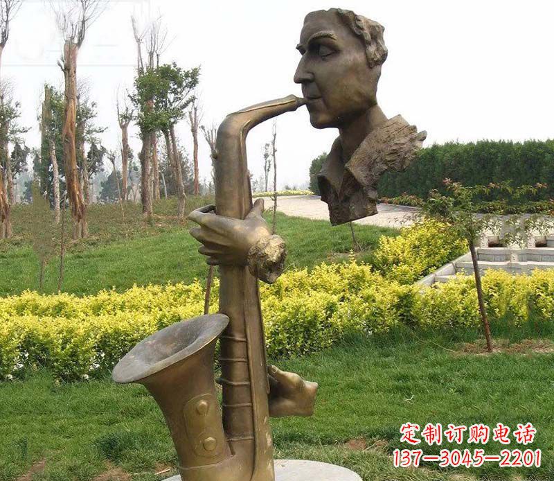 太原萨克斯雕塑艺术的精美表现