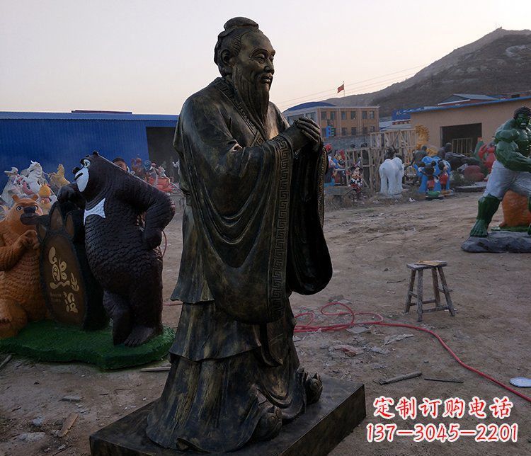 太原春秋时期人物孔子铜雕雕塑