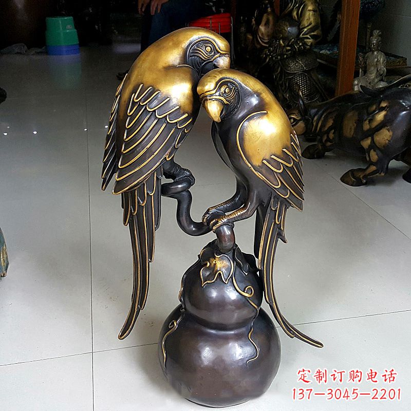 太原铸造纯铜鹦鹉雕塑