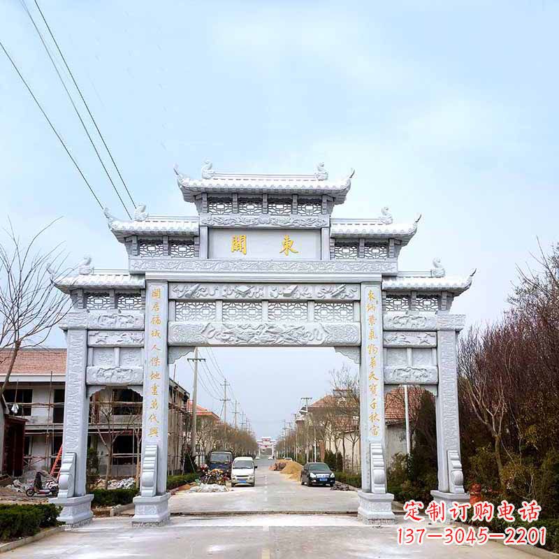 太原传承古风——村镇三门石牌坊雕塑
