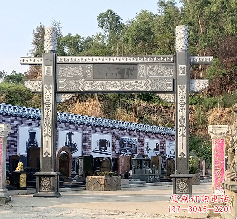 太原古村牌坊雕塑精湛技艺的经典之作