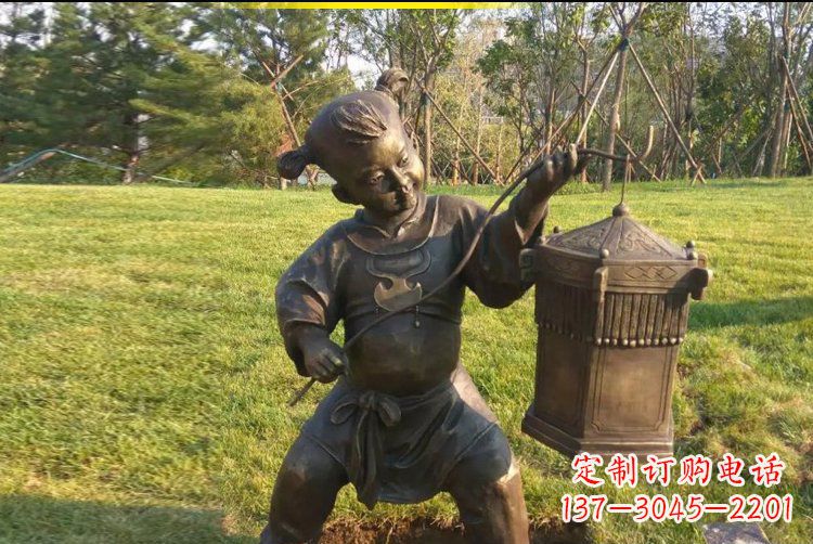 太原灯笼雕塑点亮公园的精彩