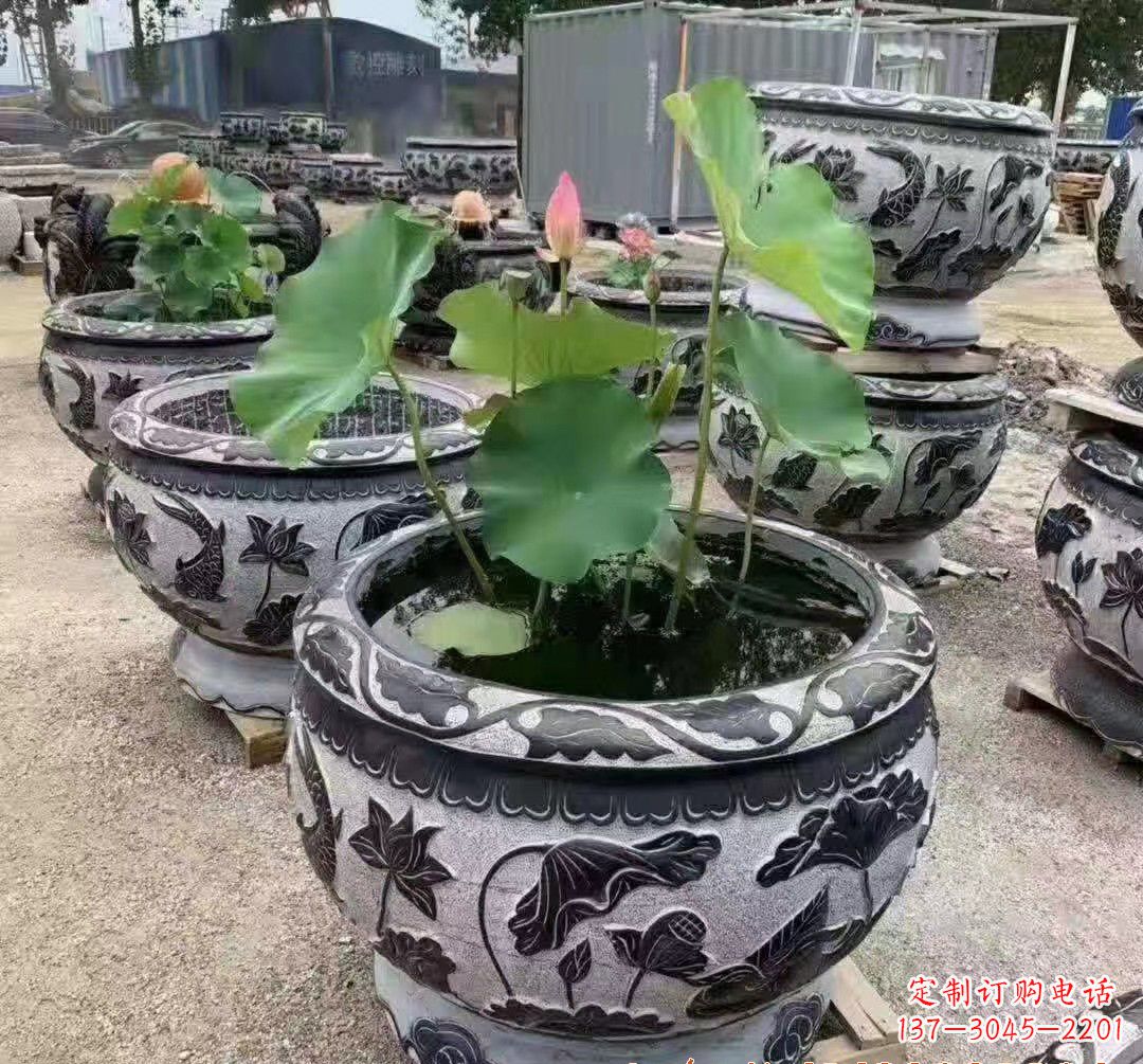 太原精美大理石鱼缸雕塑