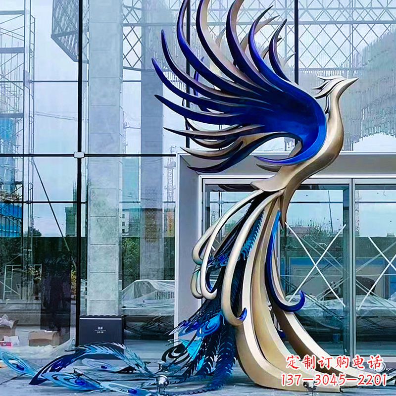 太原精美彩绘不锈钢孔雀雕塑