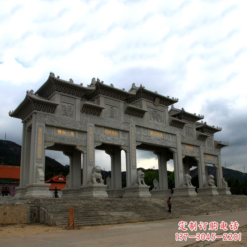 太原大型寺庙五门石雕牌楼