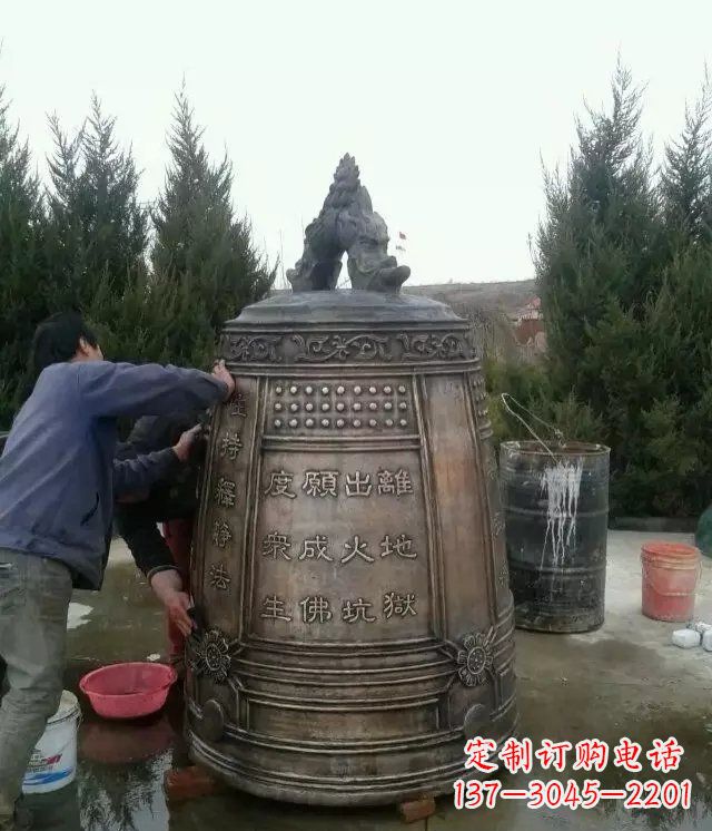 太原中领雕塑-大型铜钟寺庙铜雕
