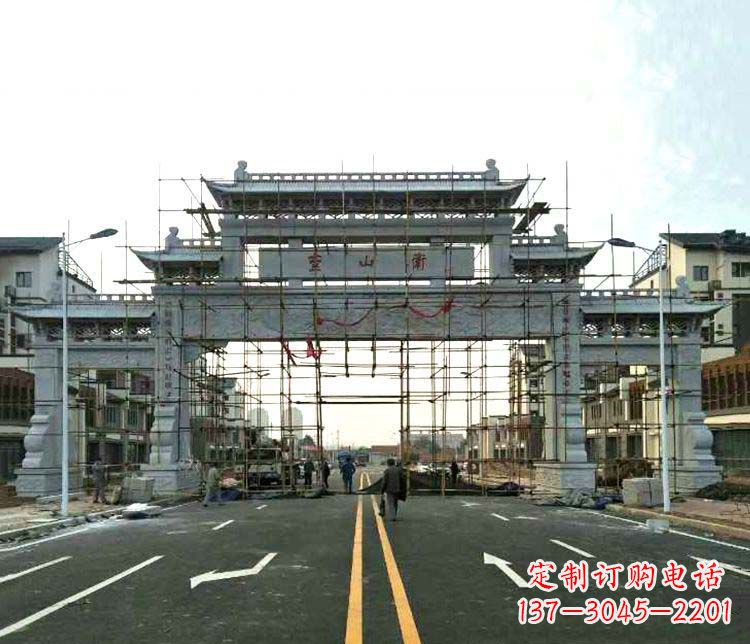 太原牌坊石雕——精致细腻，展示正气