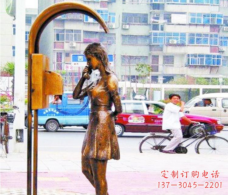 太原女孩铜雕塑——艺术的象征