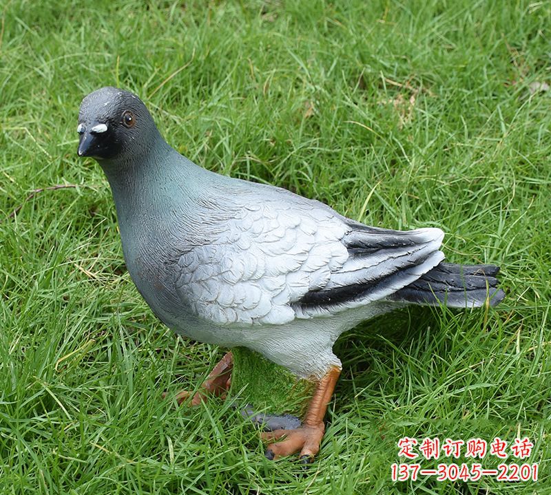 太原雕塑和平鸽少女