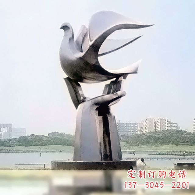 太原精美鸽子雕塑