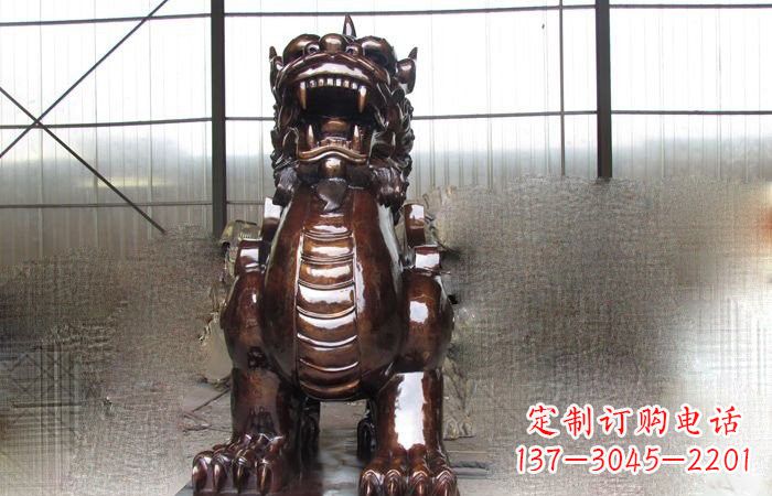 太原来自古老文化的獬豸铜雕