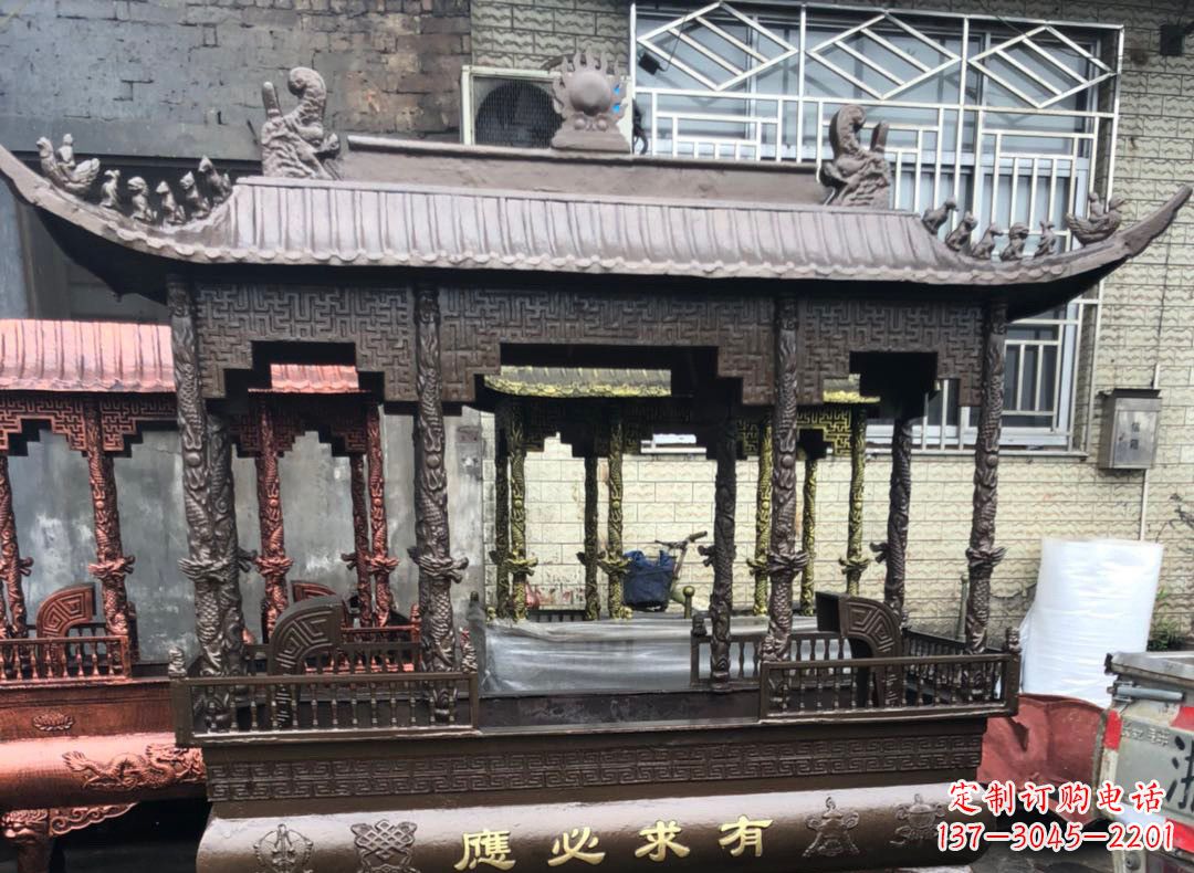太原精美仿古铜香炉雕塑