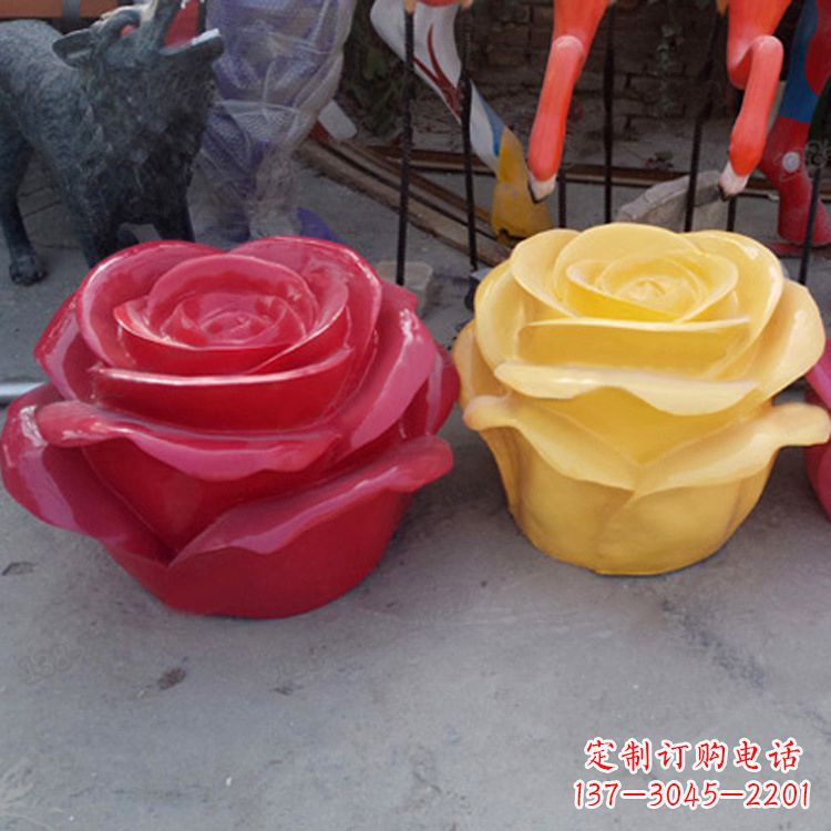 太原精美仿真玻璃钢玫瑰雕塑
