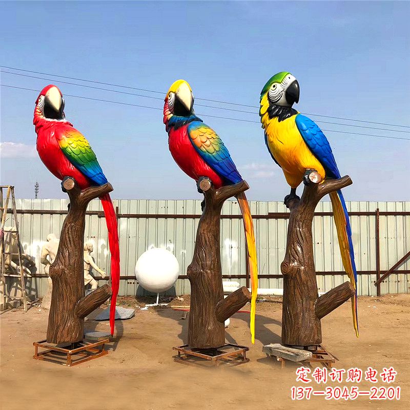 太原玻璃钢鹦鹉雕塑