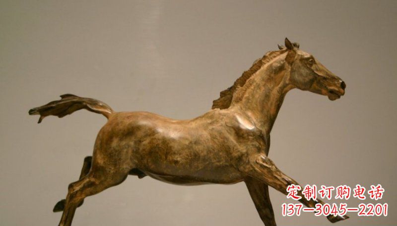 太原铜雕动物奔跑马