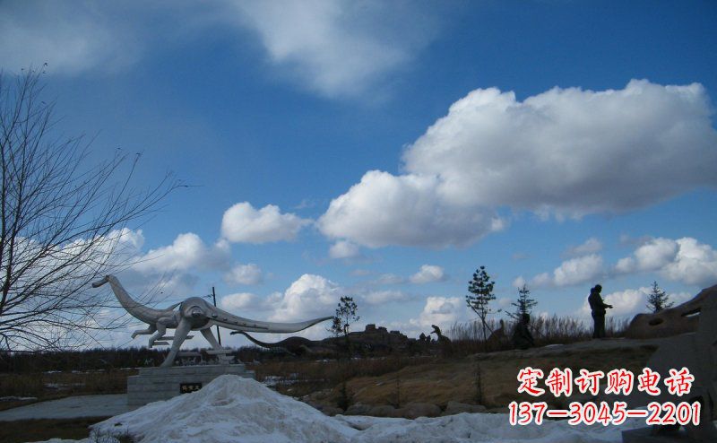 太原超大不锈钢动物恐龙雕塑