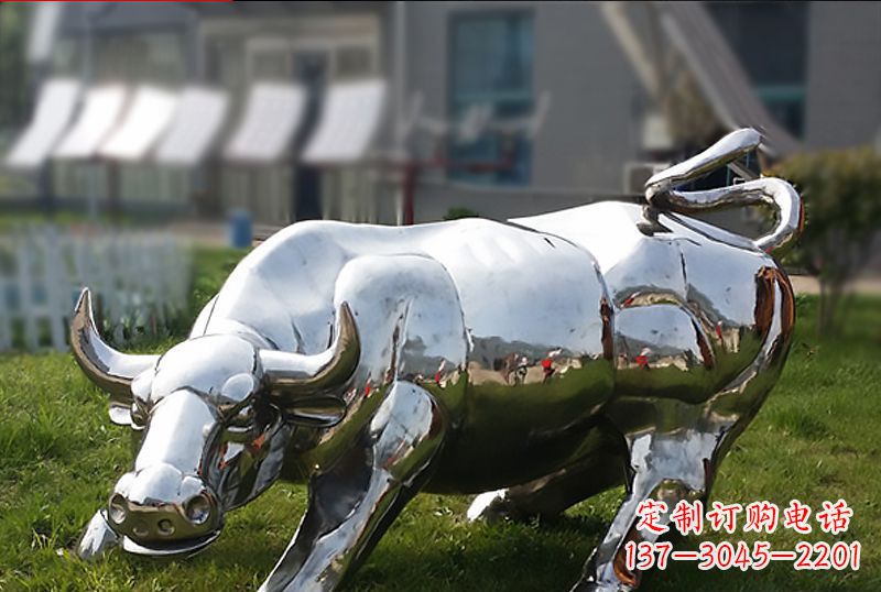 太原精致美观的高端不锈钢动物牛雕塑
