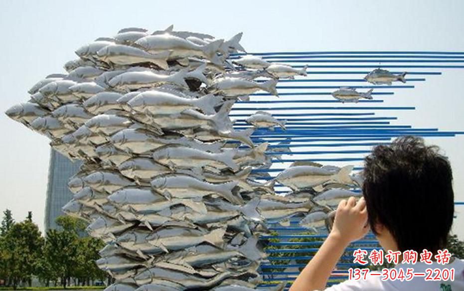 太原公园不锈钢鲤鱼群雕塑