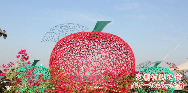 太原高品质镂空不锈钢苹果雕塑