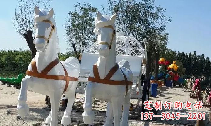太原优雅迷人的不锈钢马车雕塑