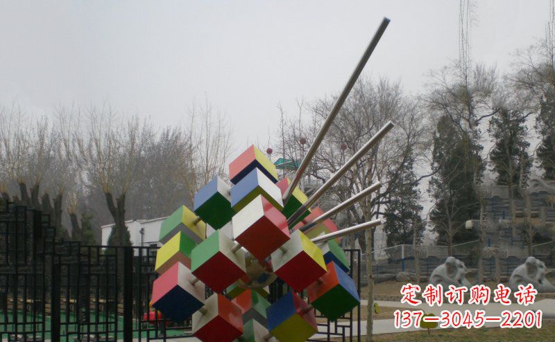 太原不锈钢魔方雕塑,玩转您的公园