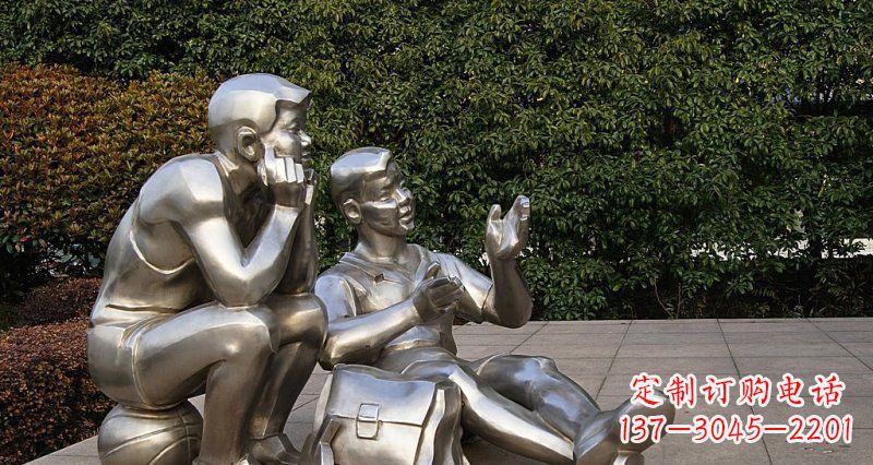 太原一起勇敢长大——不锈钢学生雕塑