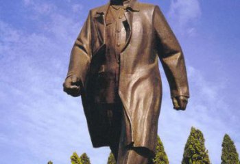 太原产品名称传承历史 铸就邓小平雕塑