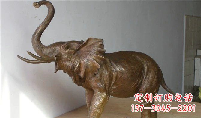太原优雅大象招财铜雕