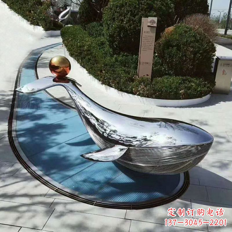 太原公园大型鲸鱼景观雕塑摆件-不锈钢镜面动物雕塑