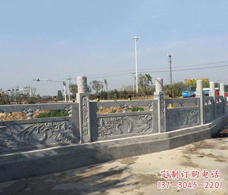 太原风格各异的精美公园仿古石栏板雕塑