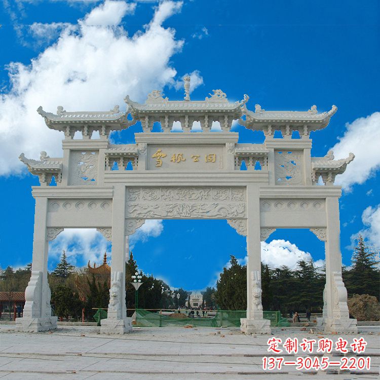 太原传承历史的精美汉白玉三门牌楼雕塑