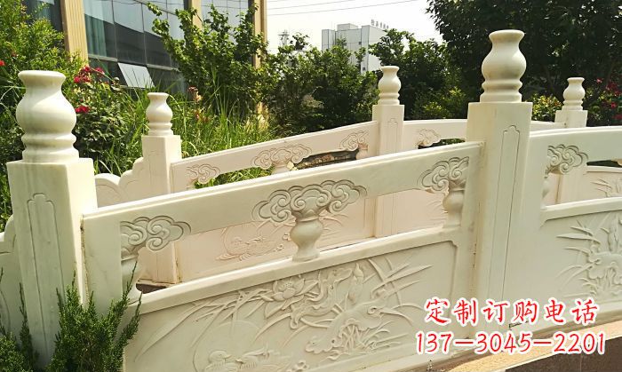 太原公园汉白玉石拱桥 (3)