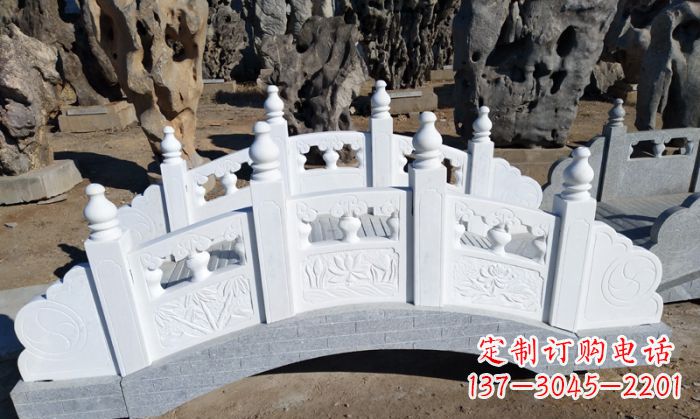 太原手工雕刻的汉白玉拱桥雕塑