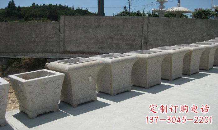 太原大理石花盆石雕 – 在公园展现精美自然风貌