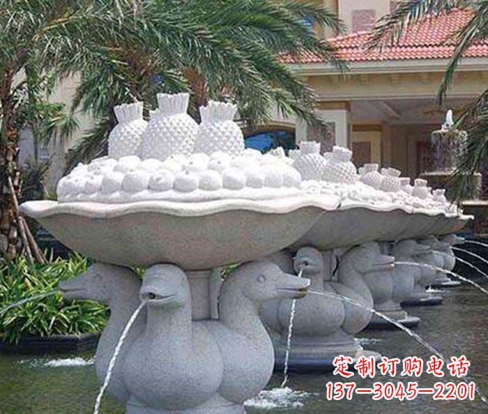 太原公园景观天鹅喷泉石雕