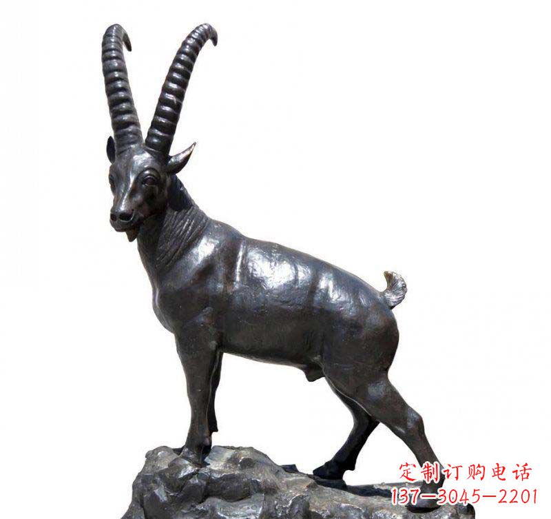 太原铜雕羚羊,精美外形及细节刻画精美
