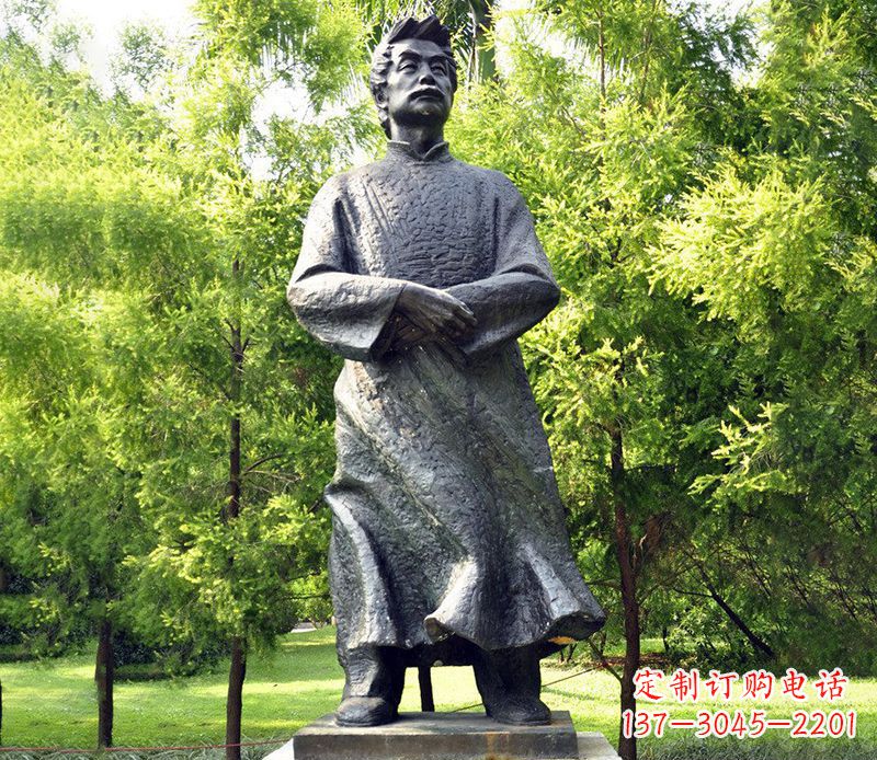 太原公园鲁迅名人铜雕