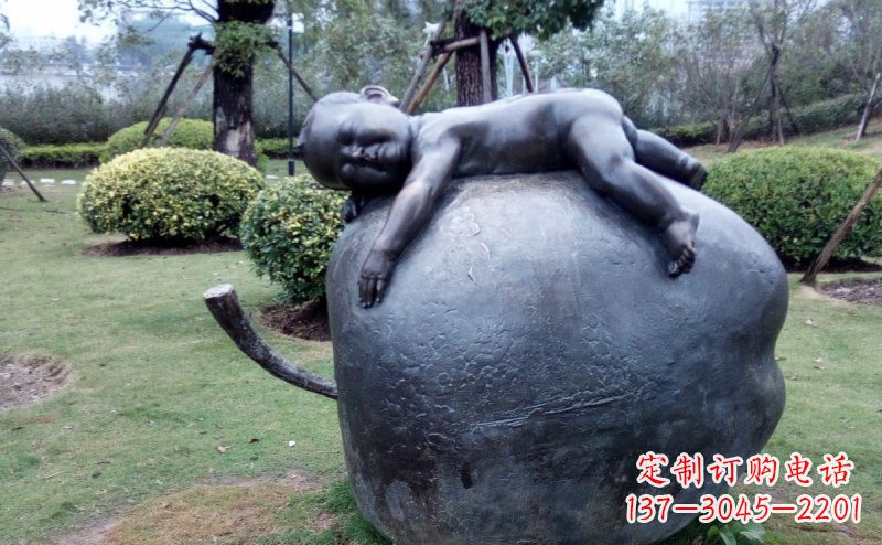 太原精致可爱的苹果雕塑