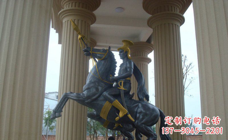 太原公园骑马的罗马士兵人物铜雕