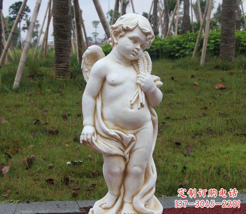 太原公园西方小天使雕塑