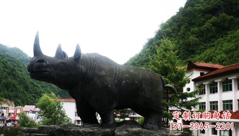 太原艺术犀牛石雕