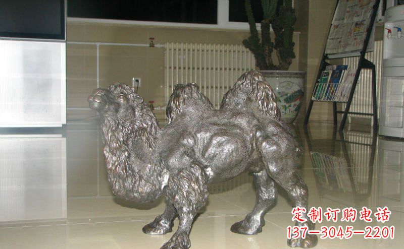 太原高质量铜制骆驼雕塑