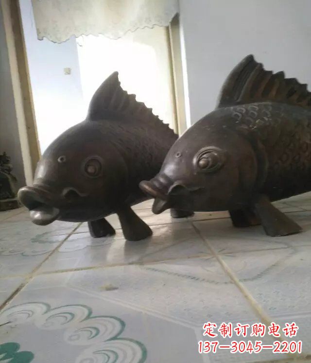 太原公园小鱼景观动物铜雕