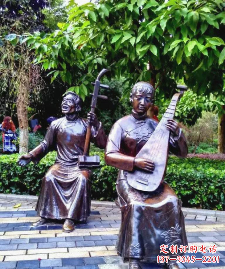 太原以音乐为灵感原点的二胡铜雕